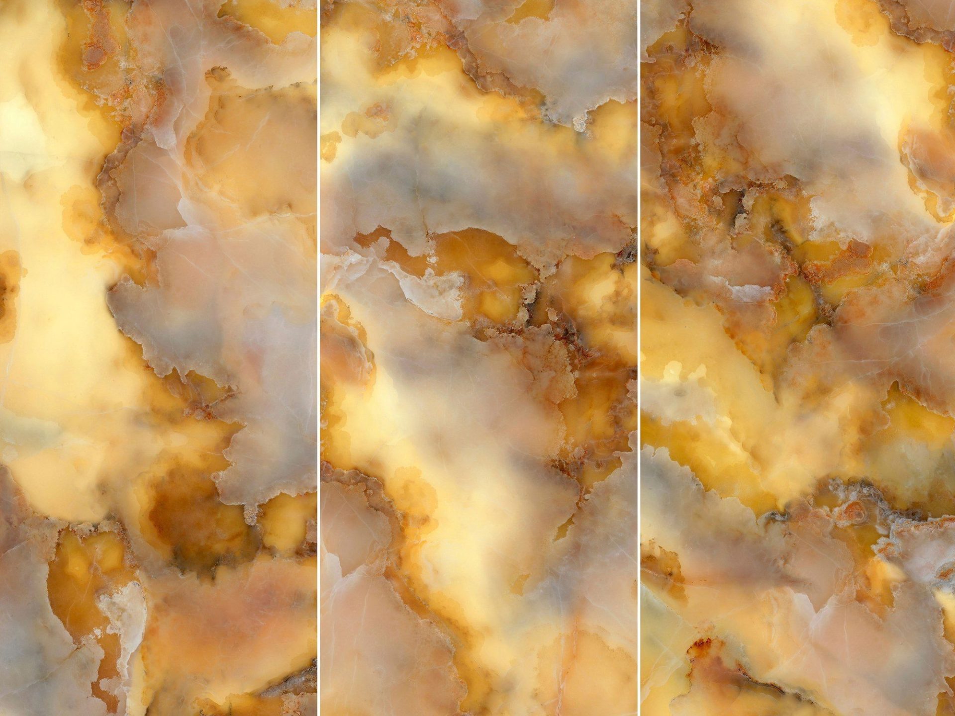 CY122709TG6262X AMBER 1